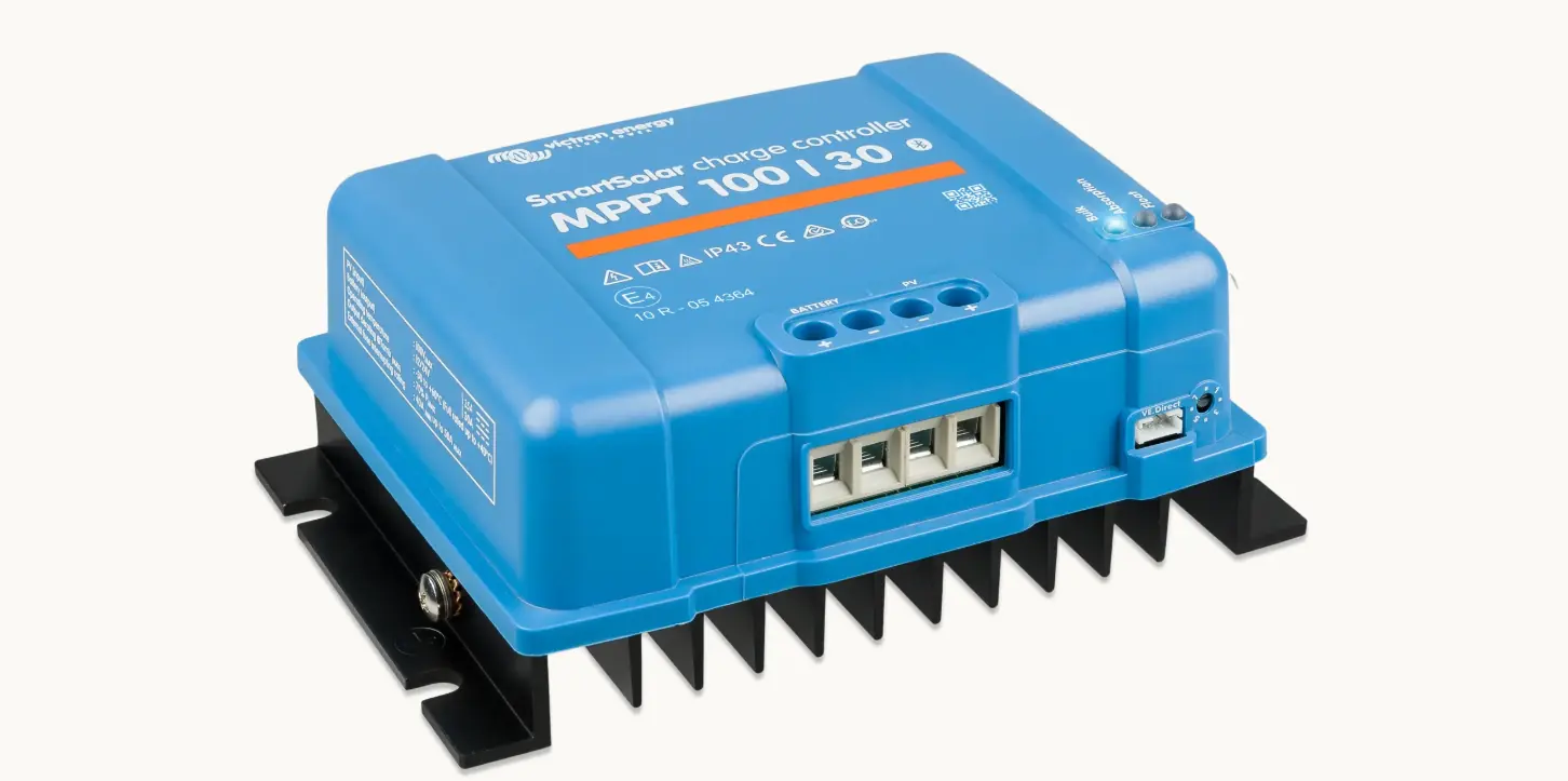 Victron Energy 100/30 Solar Charge Controller - Image 4